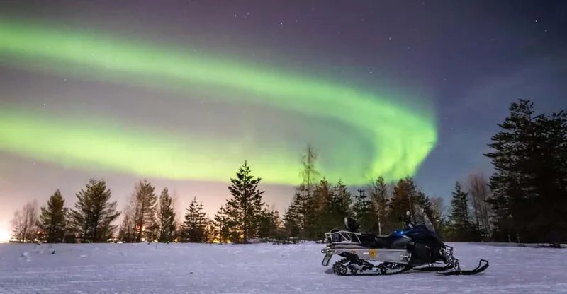 Snowmobile Northern Lights Hunting Trip — snowmobile tour in Levi